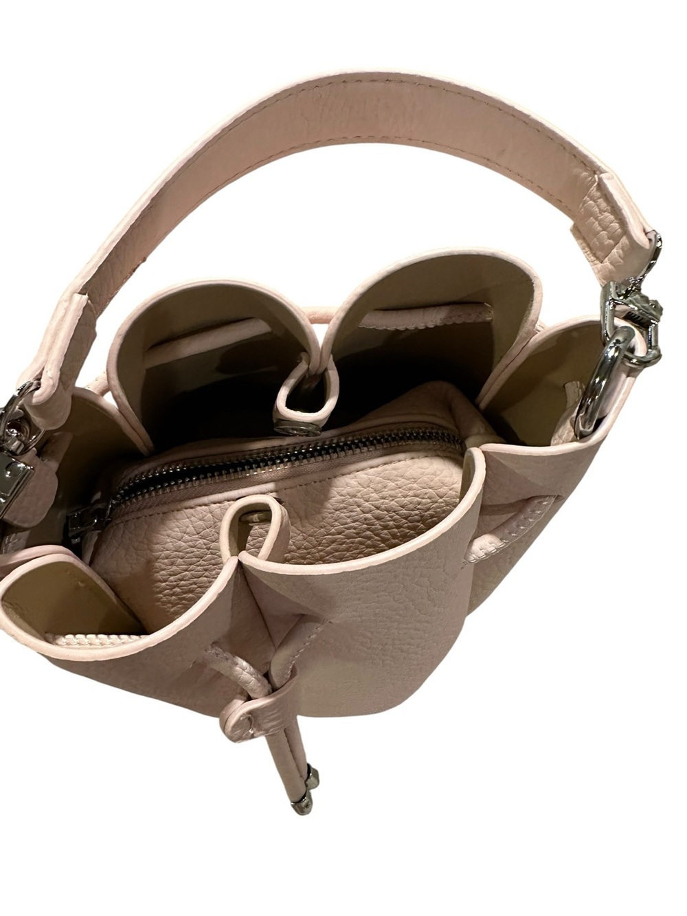 Pink Leather Bucket Bag with extra bag and strap inside - Picture 3 of 3